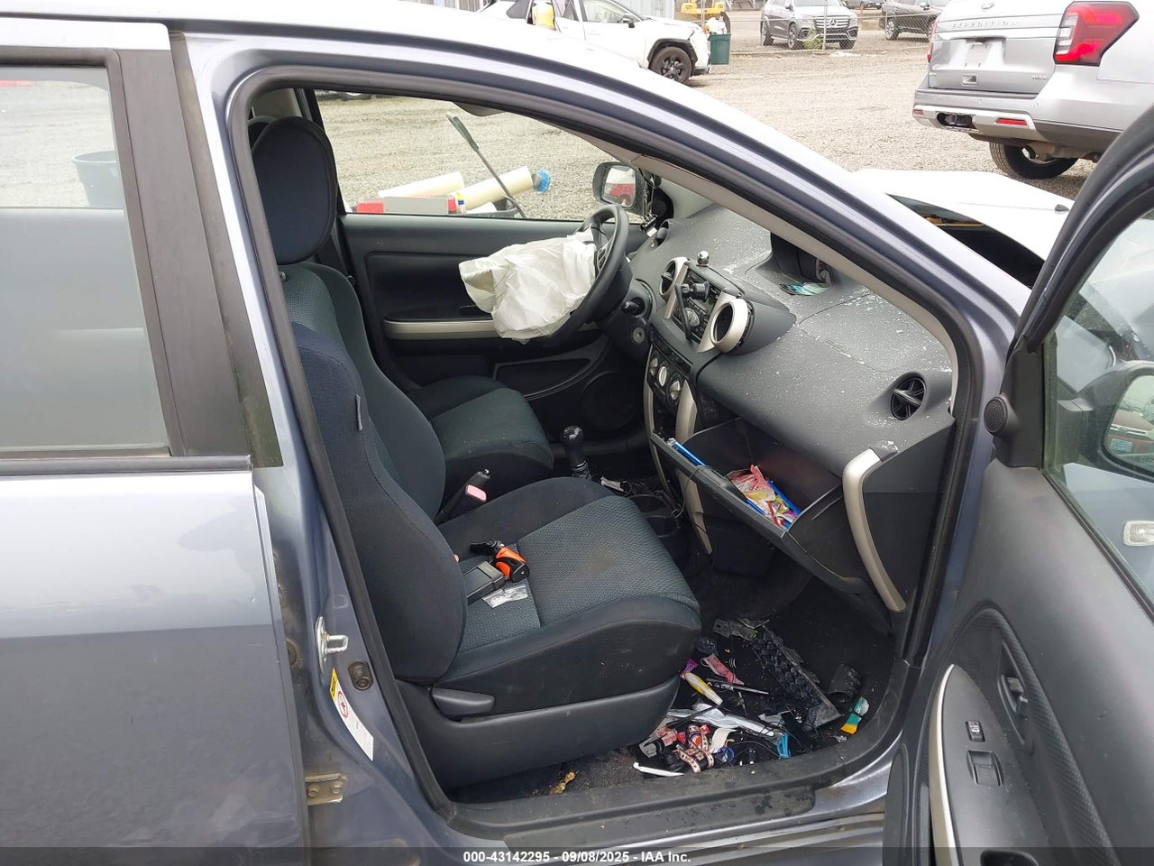 2006 SCION XA · 5/11