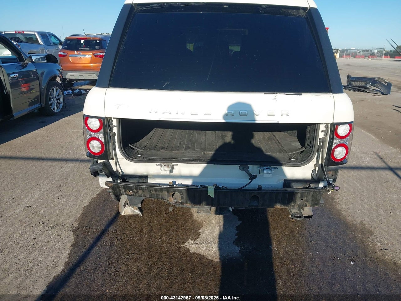 2012 LAND ROVER RANGE ROVER SUPERCHARGED · 6/11