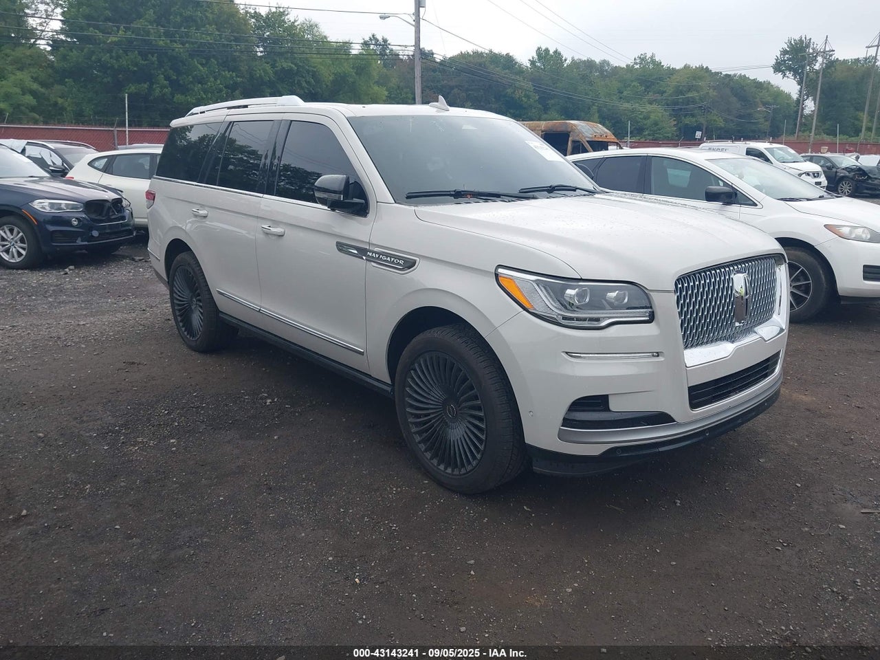 2022 LINCOLN NAVIGATOR RESERVE
