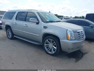 2011 CADILLAC ESCALADE ESV LUXURY