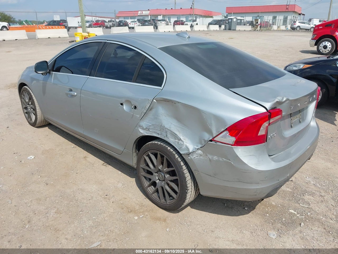 2011 VOLVO S60 T6 · 3/11