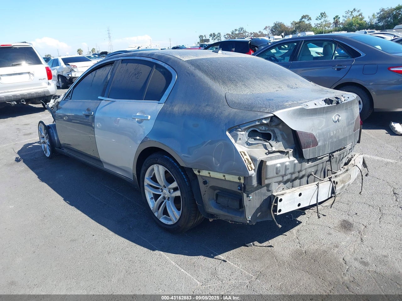 2010 INFINITI G37 · 3/11