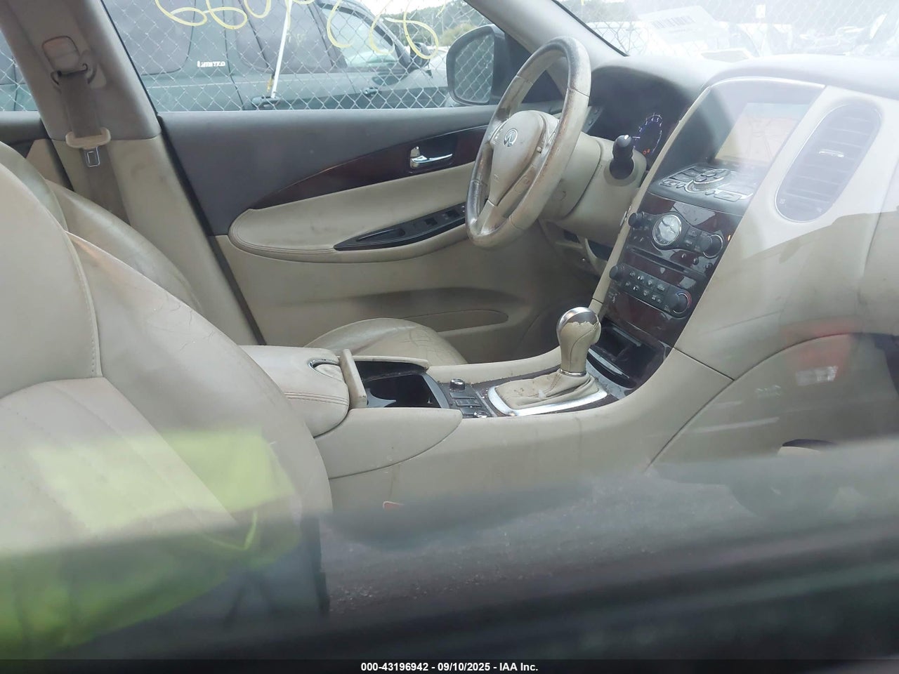 2011 INFINITI EX35 JOURNEY · 5/10
