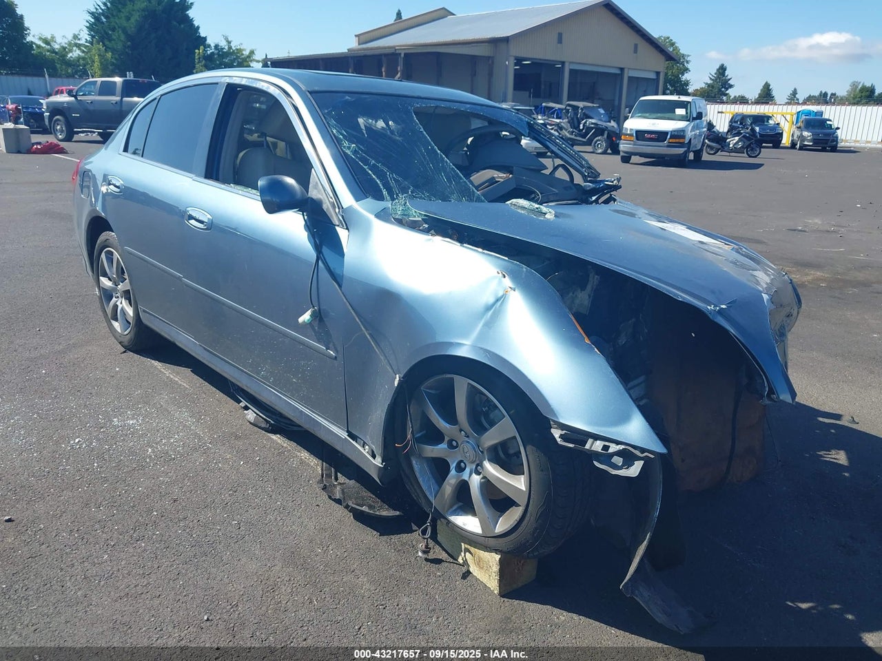 JNKCV51E45M****** · 2005 INFINITI G35