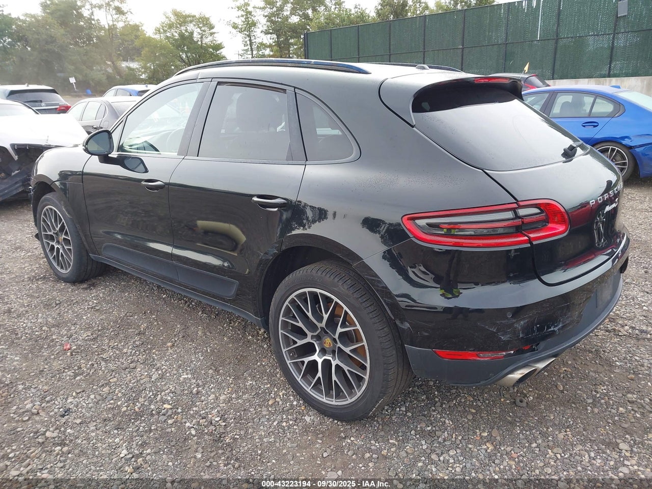 2017 PORSCHE MACAN S · 3/11