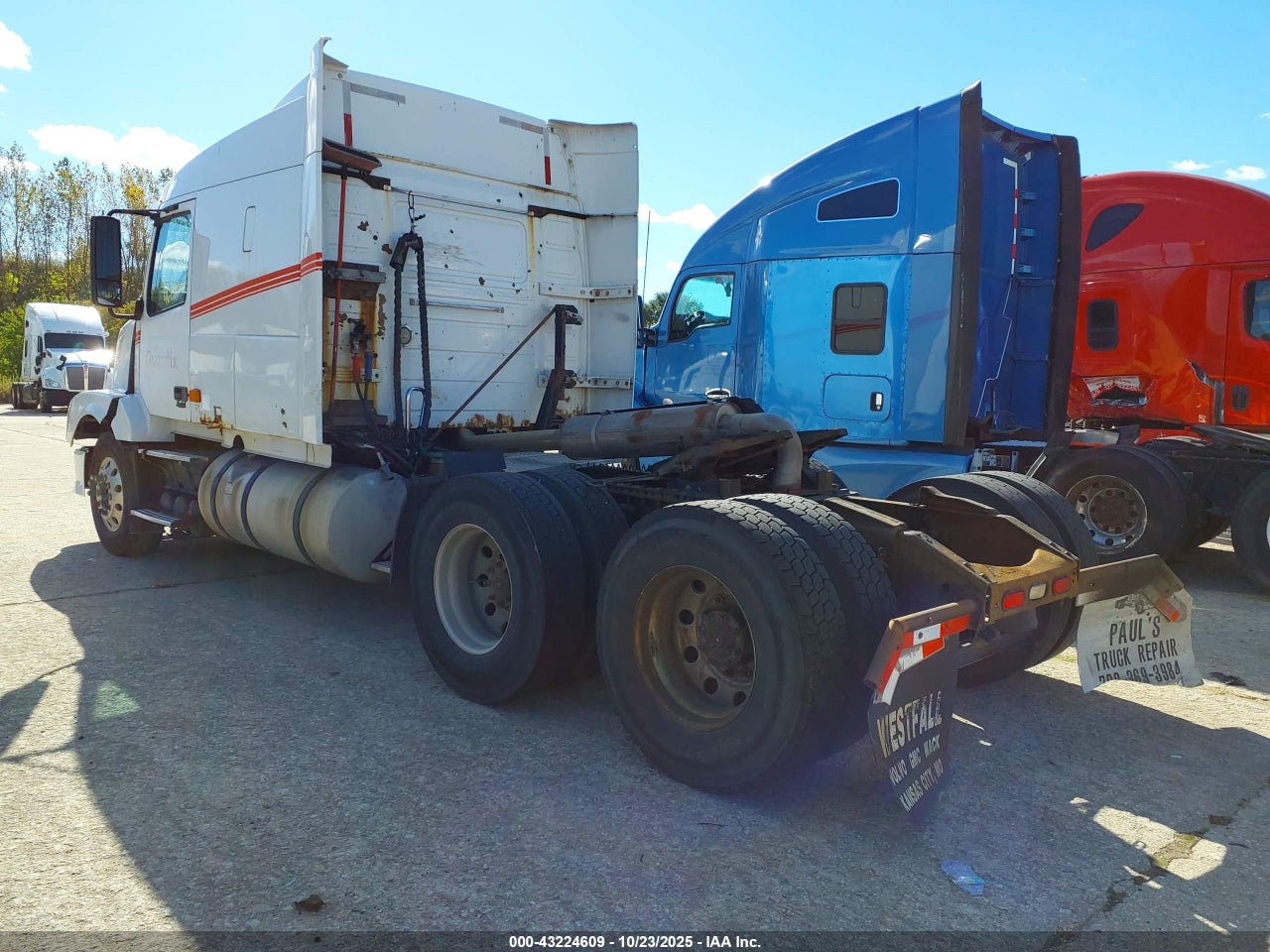 2006 VOLVO VN VNL · 3/4