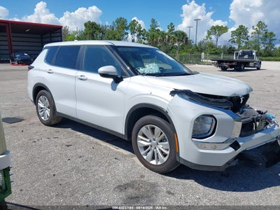 2025 MITSUBISHI OUTLANDER ES 2.5 2WD