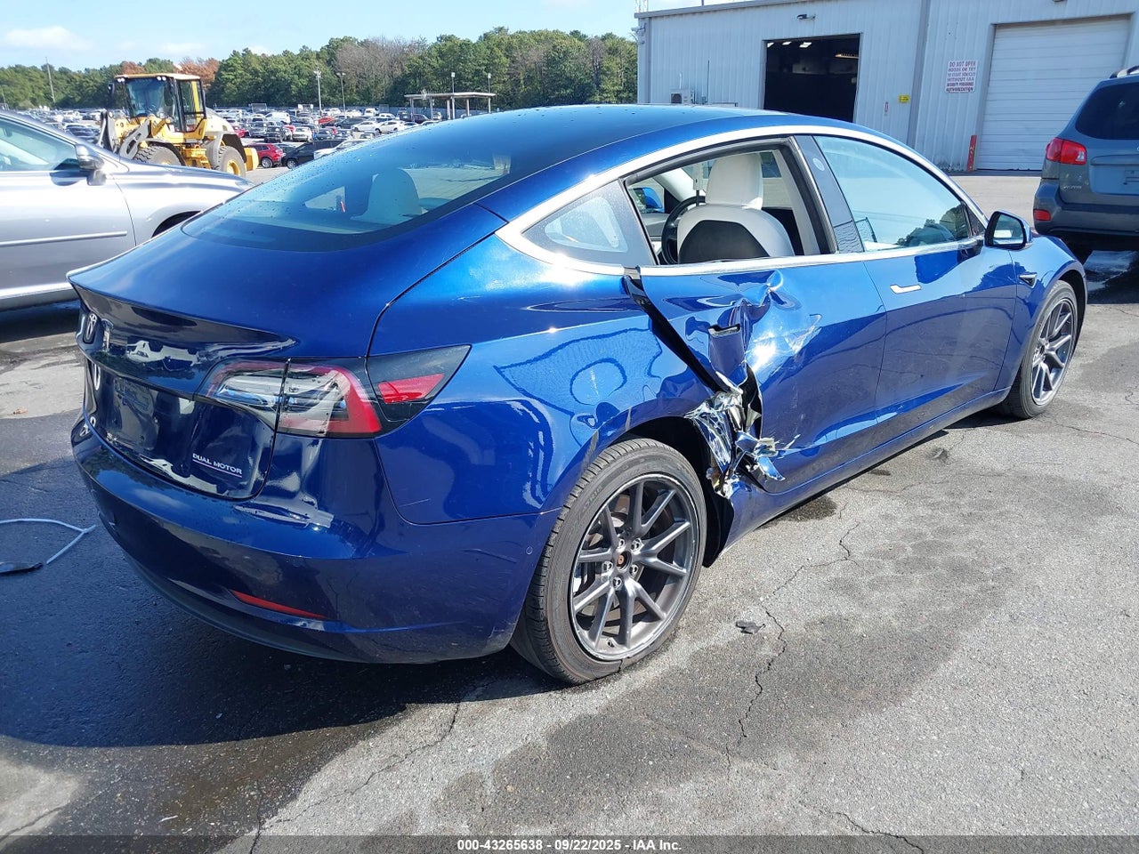 2018 TESLA MODEL 3 LONG RANGE/PERFORMANCE · 4/11