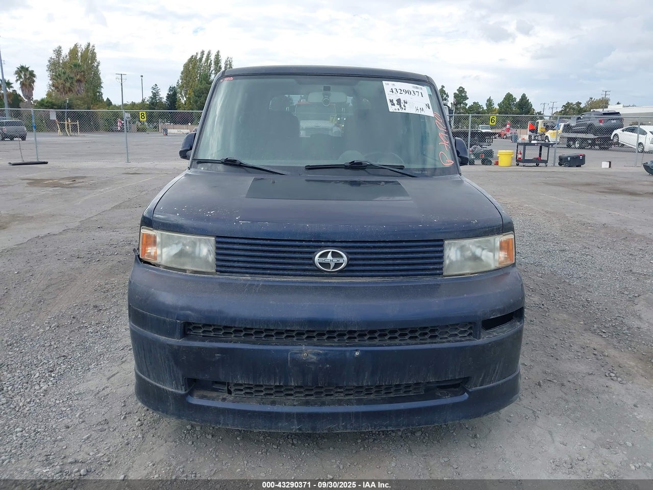 2006 SCION XB   · 6/11