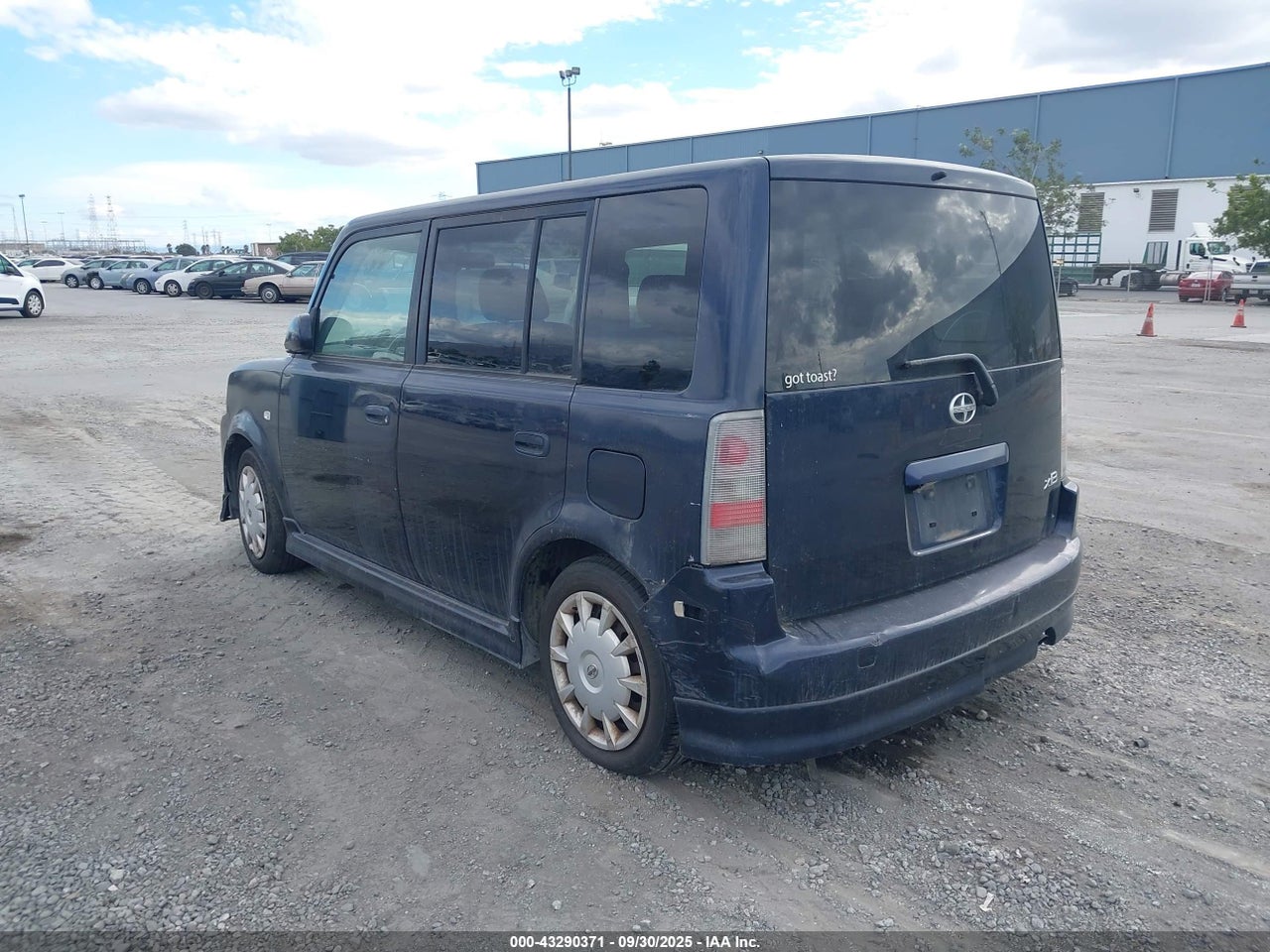 2006 SCION XB   · 3/11