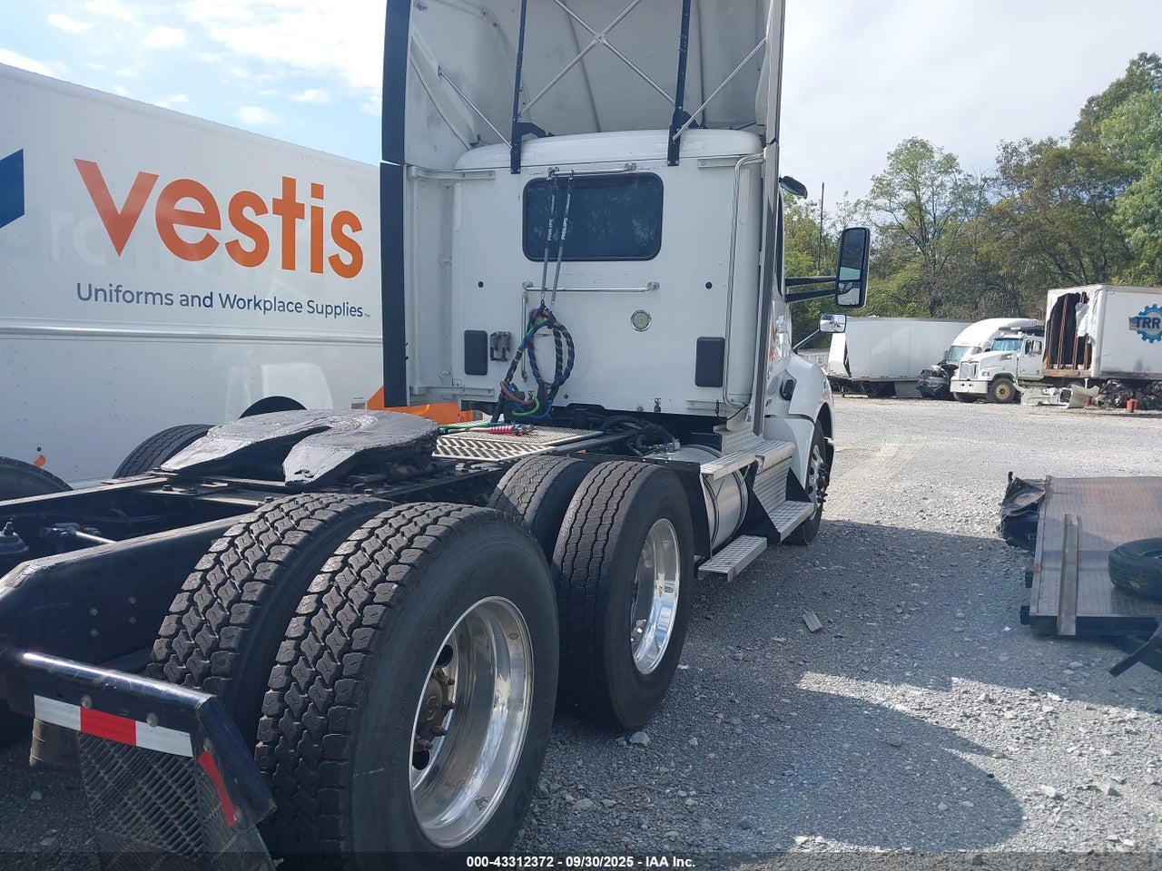 2020 KENWORTH T680 · 4/4