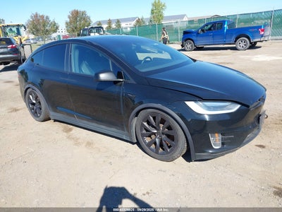 2017 TESLA MODEL X