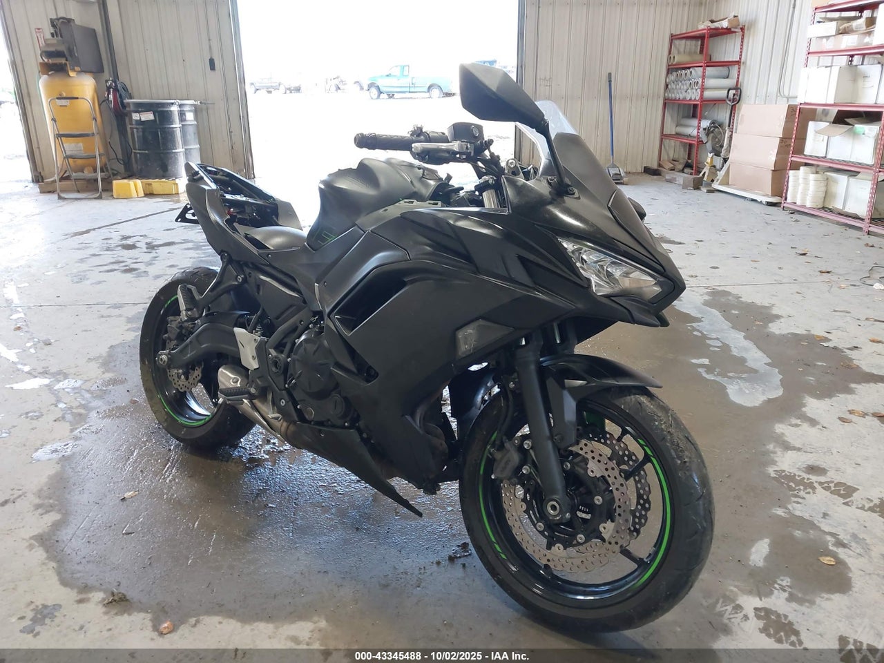 ML5EXER18PD****** · 2023 KAWASAKI EX650 R