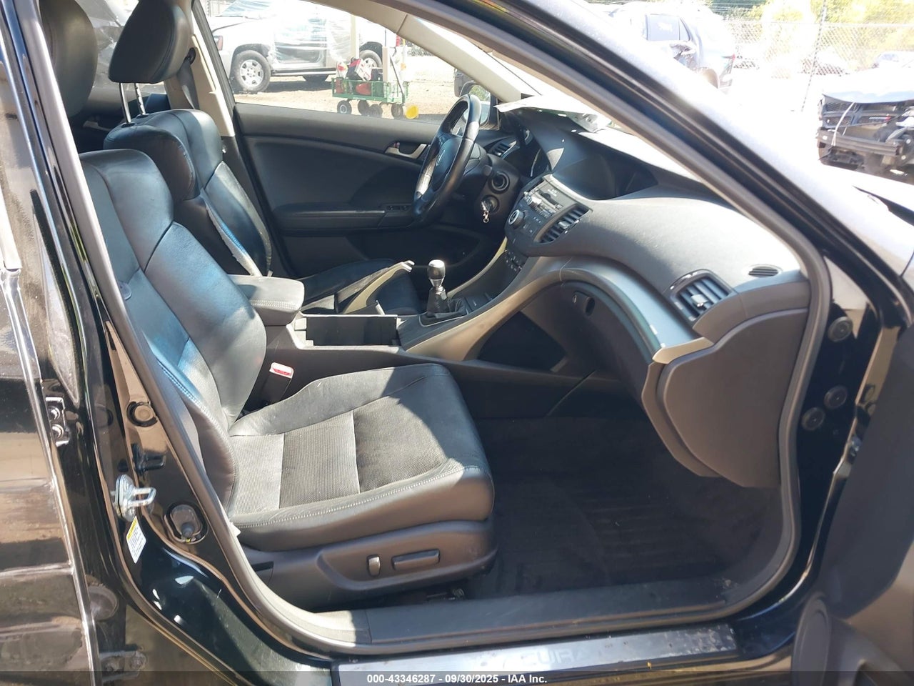 2010 ACURA TSX 2.4 · 5/11