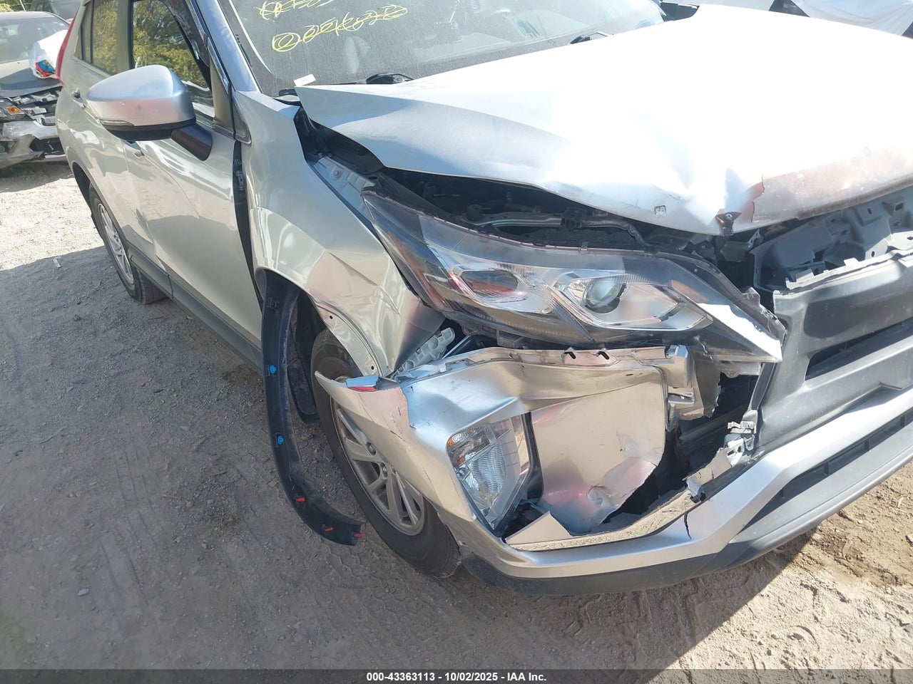 2019 MITSUBISHI ECLIPSE CROSS ES · 6/10