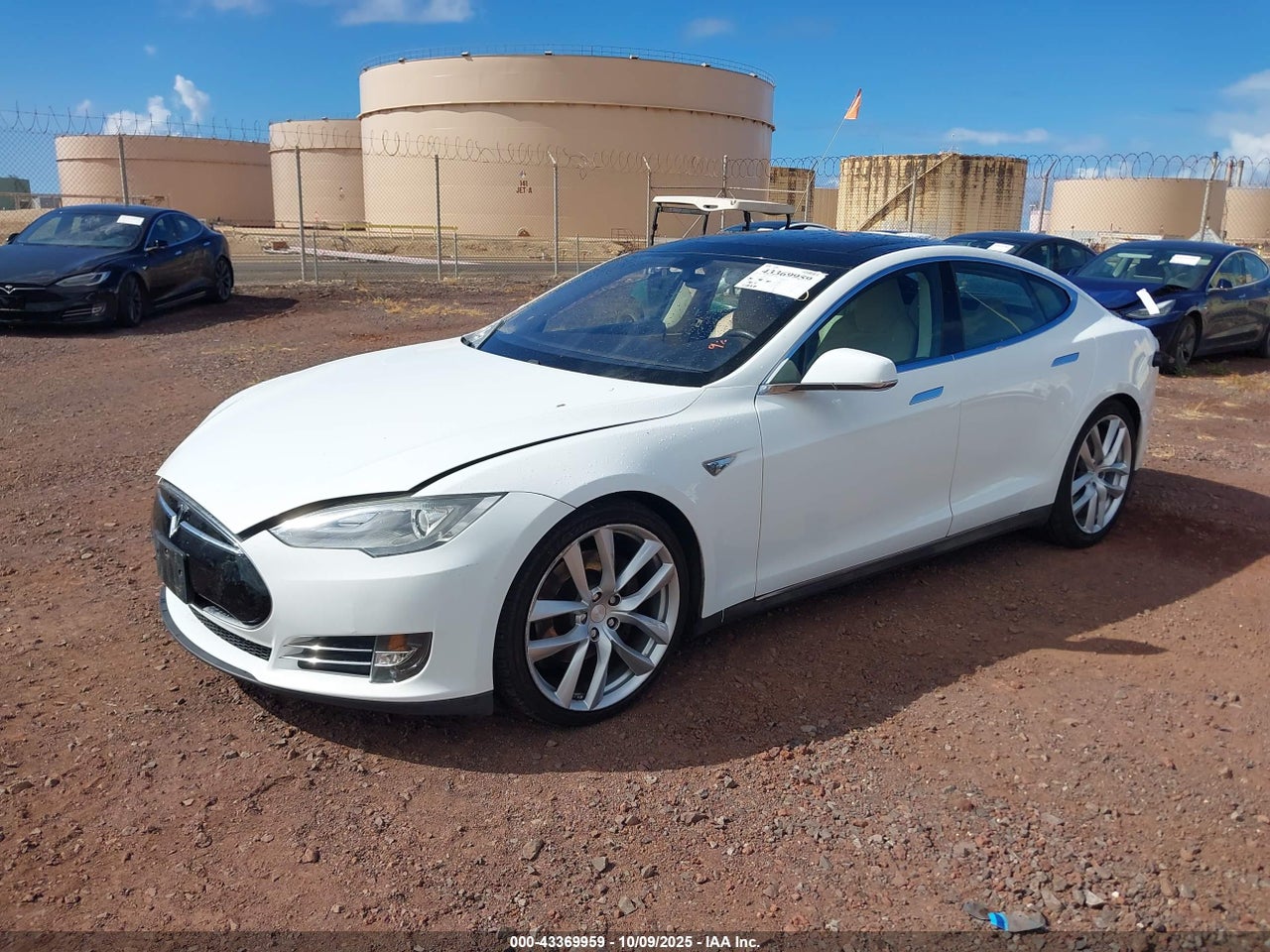 5YJSA1CP3DF****** · 2013 TESLA MODEL S PERFORMANCE · 2/11