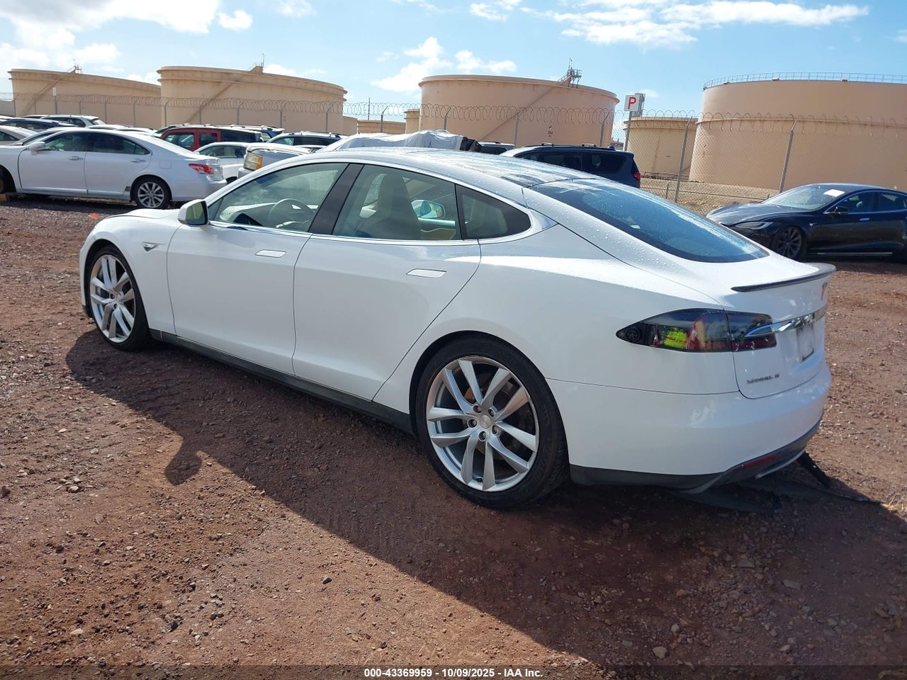 5YJSA1CP3DF****** · 2013 TESLA MODEL S PERFORMANCE · 3/11