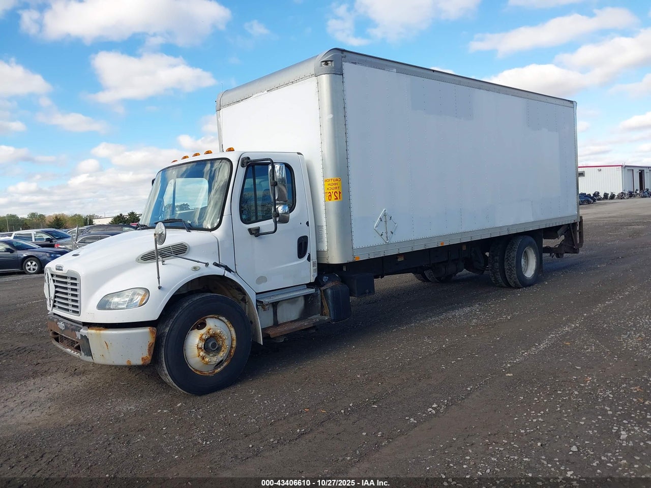 2013 FREIGHTLINER M2 106 MEDIUM DUTY · 2/4