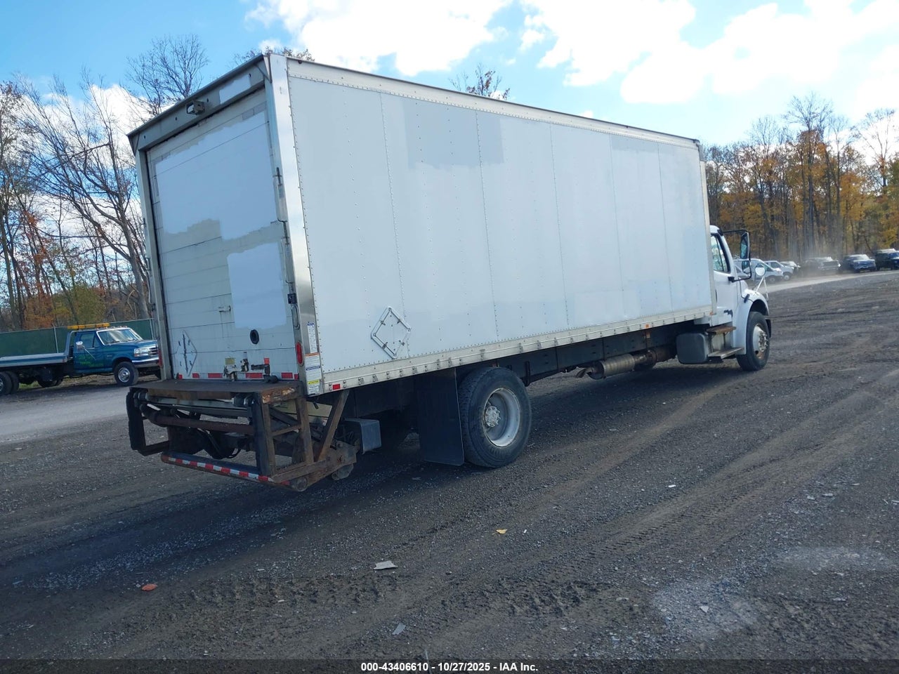 2013 FREIGHTLINER M2 106 MEDIUM DUTY · 4/4