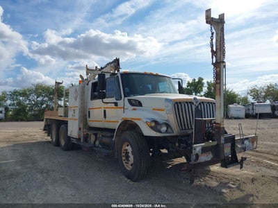 2010 INTERNATIONAL 7000 7400