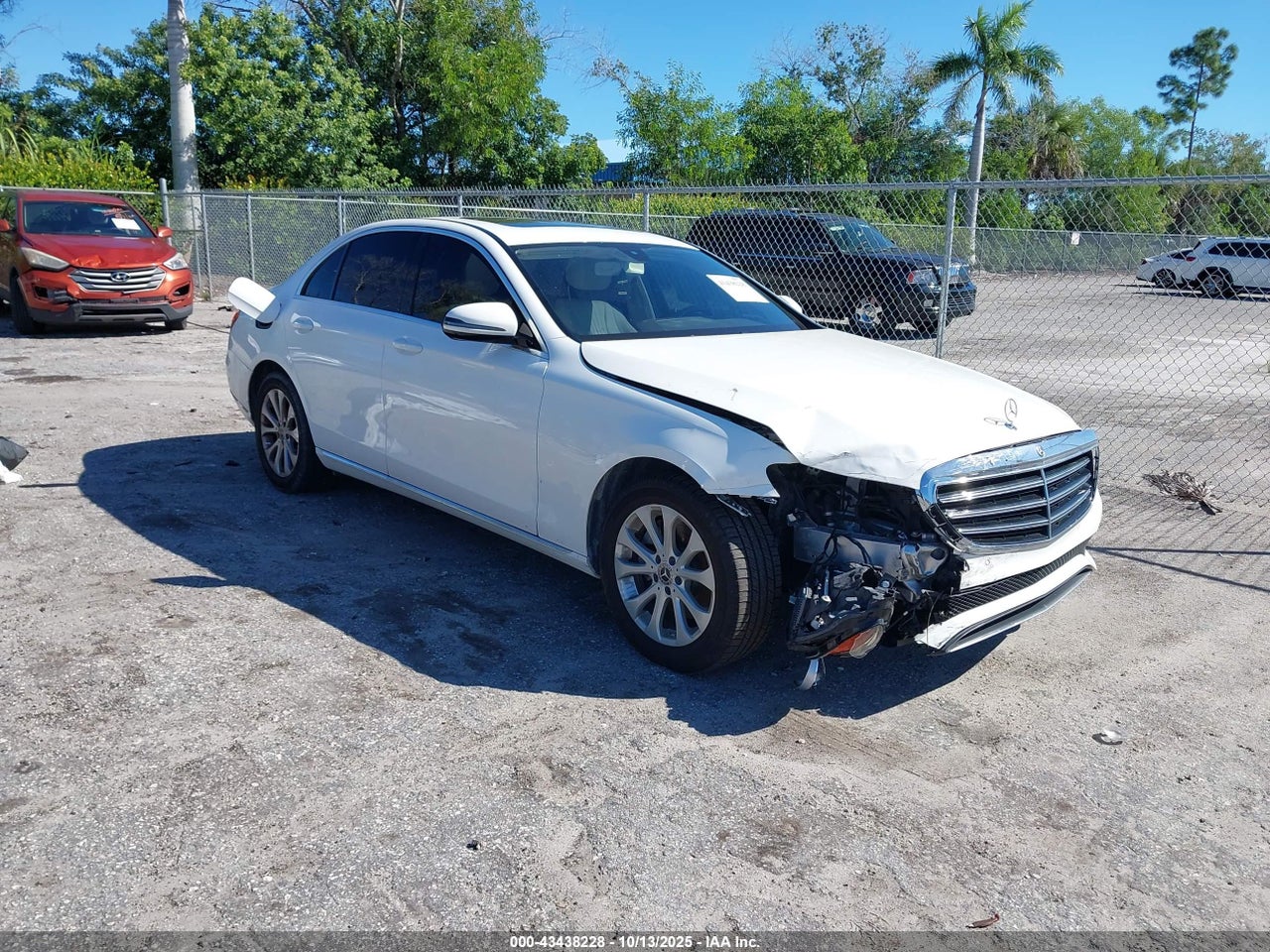 WDDZF4JB9JA****** · 2018 MERCEDES-BENZ E 300
