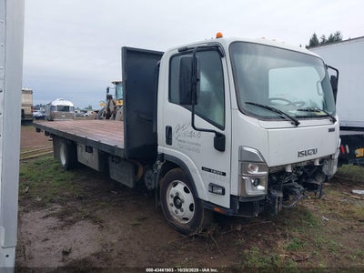 2023 ISUZU NRR