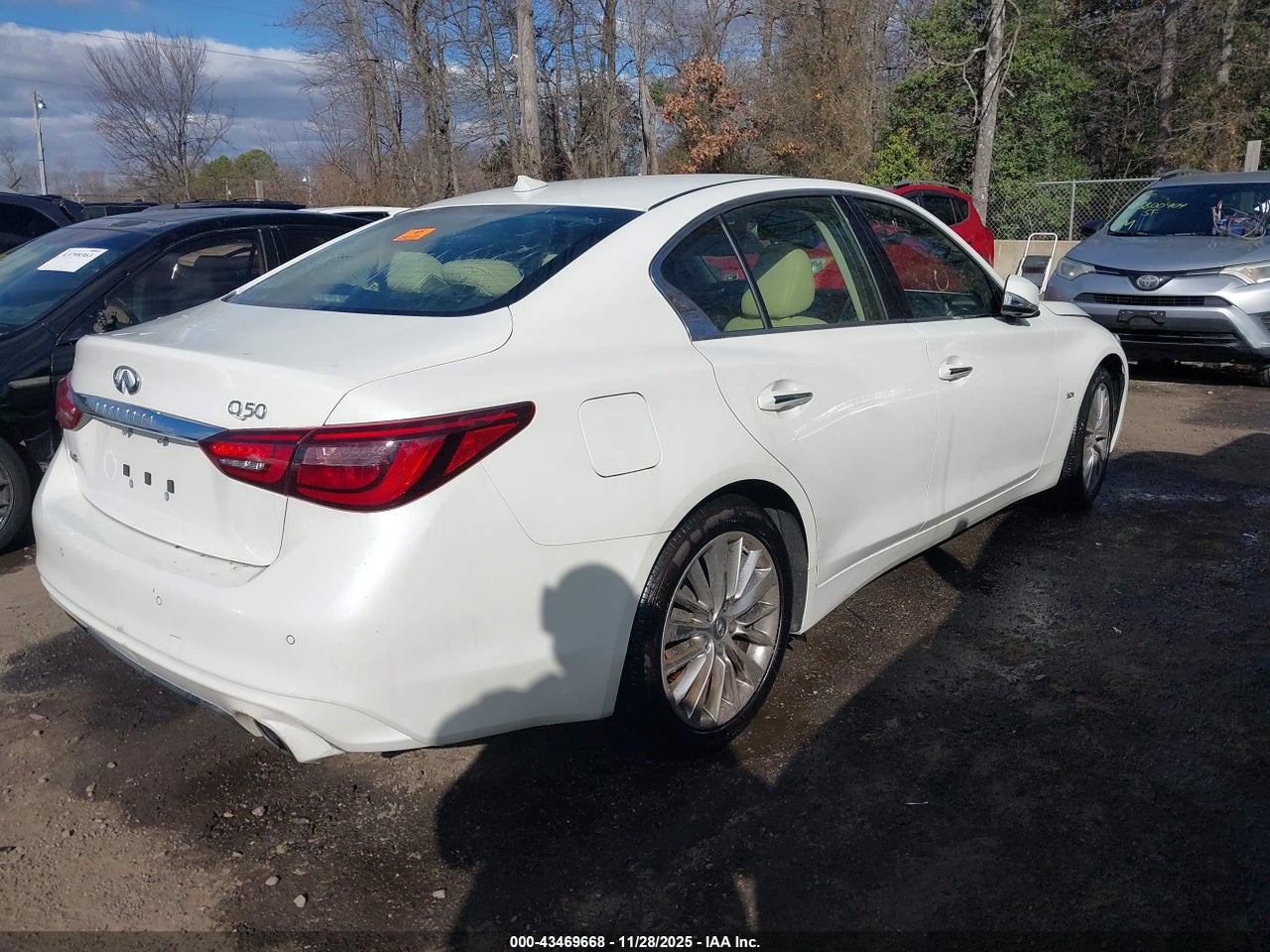 2018 INFINITI Q50 3.0T LUXE · 4/11