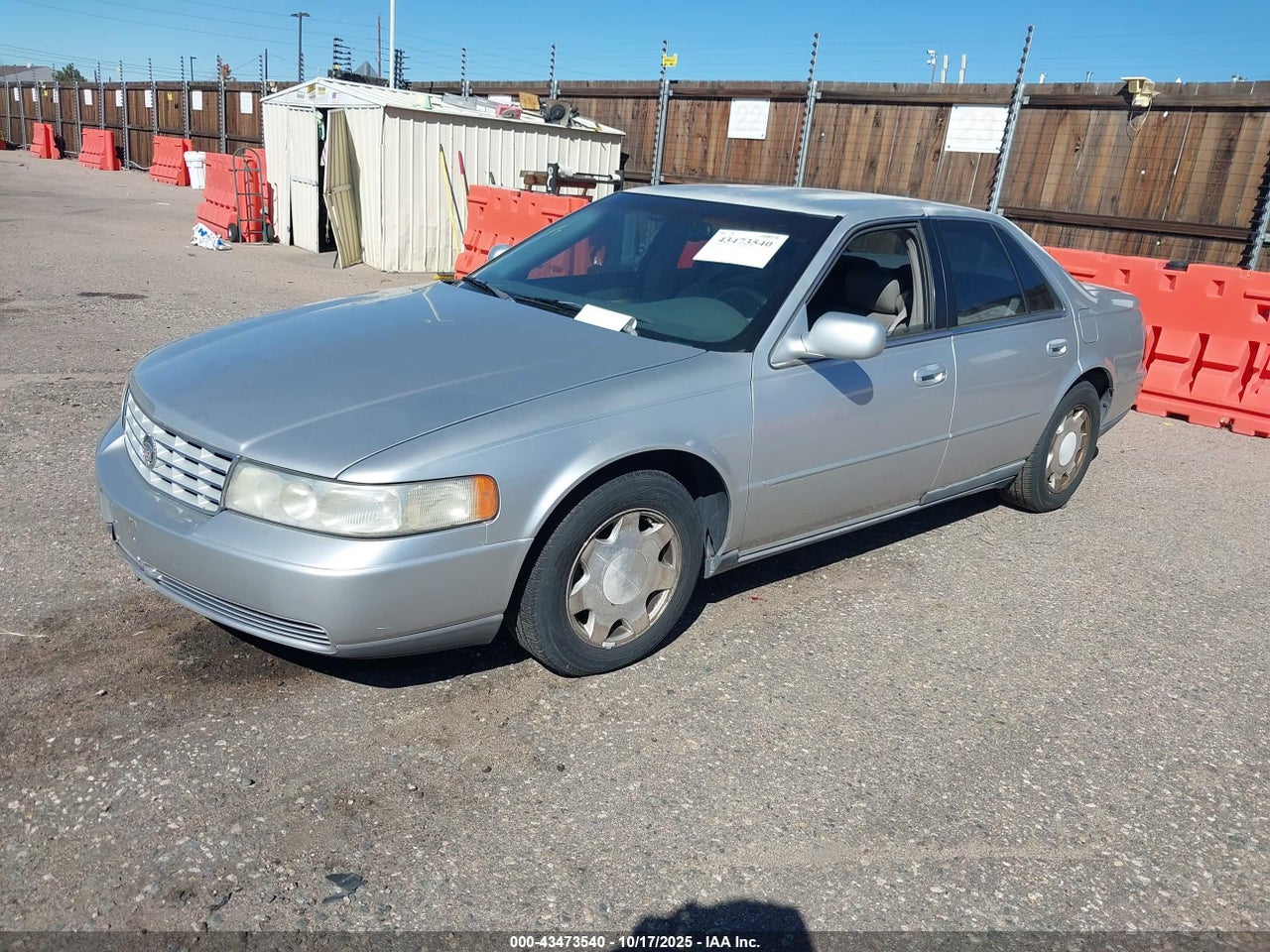 2000 CADILLAC SEVILLE SLS · 2/11