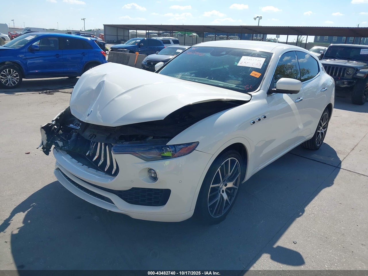 2019 MASERATI LEVANTE · 2/10