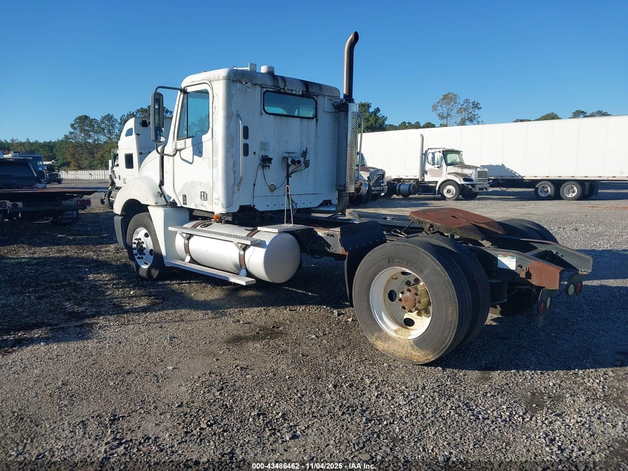 2007 FREIGHTLINER CONVENTIONAL COLUMBIA · 3/4