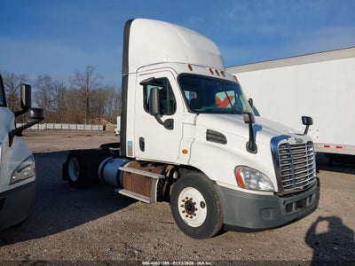 2016 FREIGHTLINER CASCADIA 113