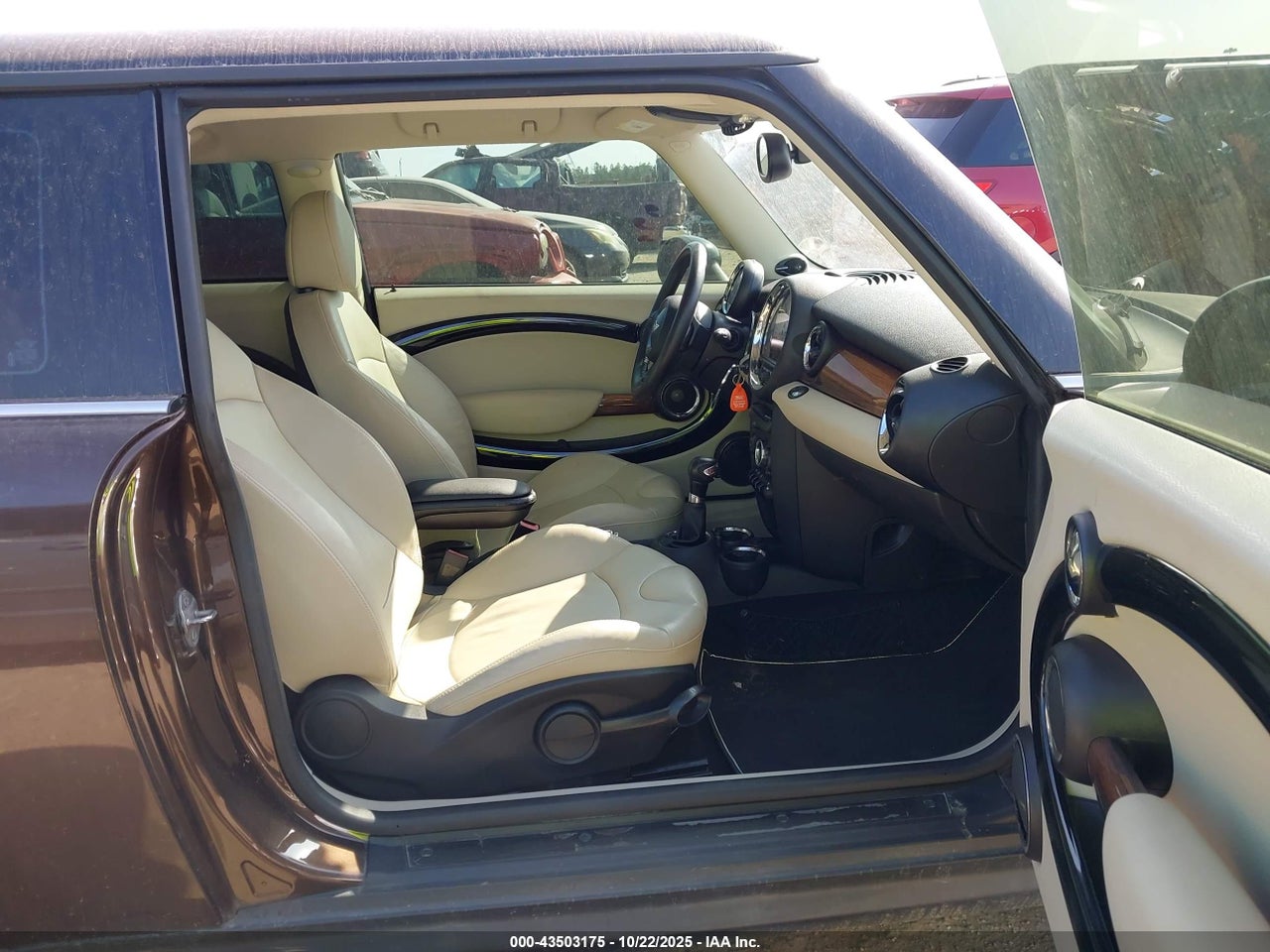 2012 MINI COOPER S · 5/11