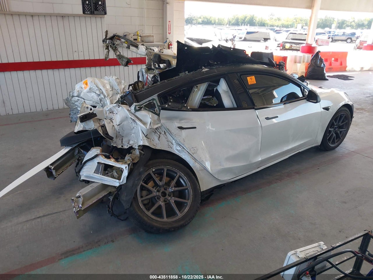2020 TESLA MODEL 3 LONG RANGE · 4/10