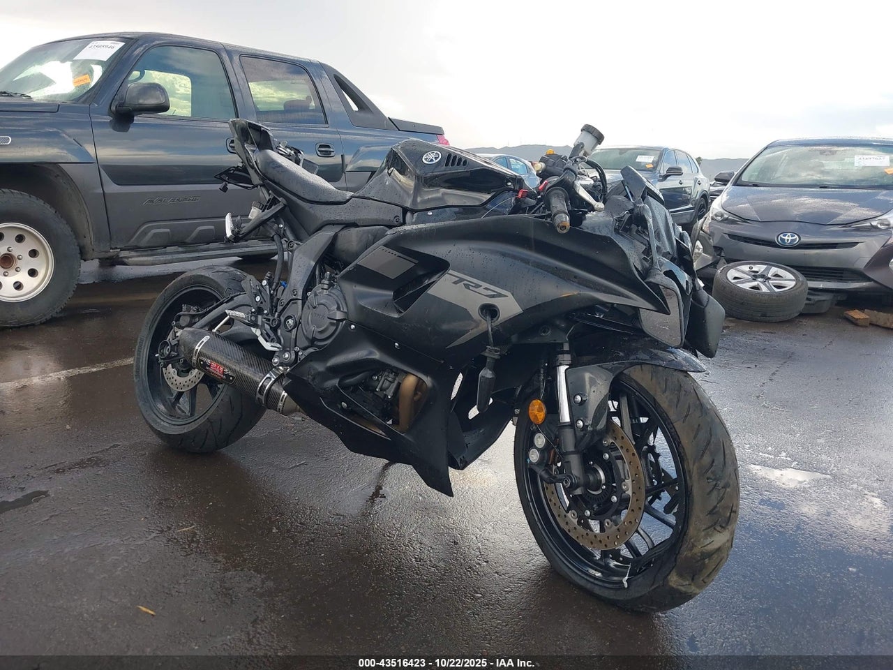 JYARM38E3SA****** · 2025 YAMAHA YZFR7