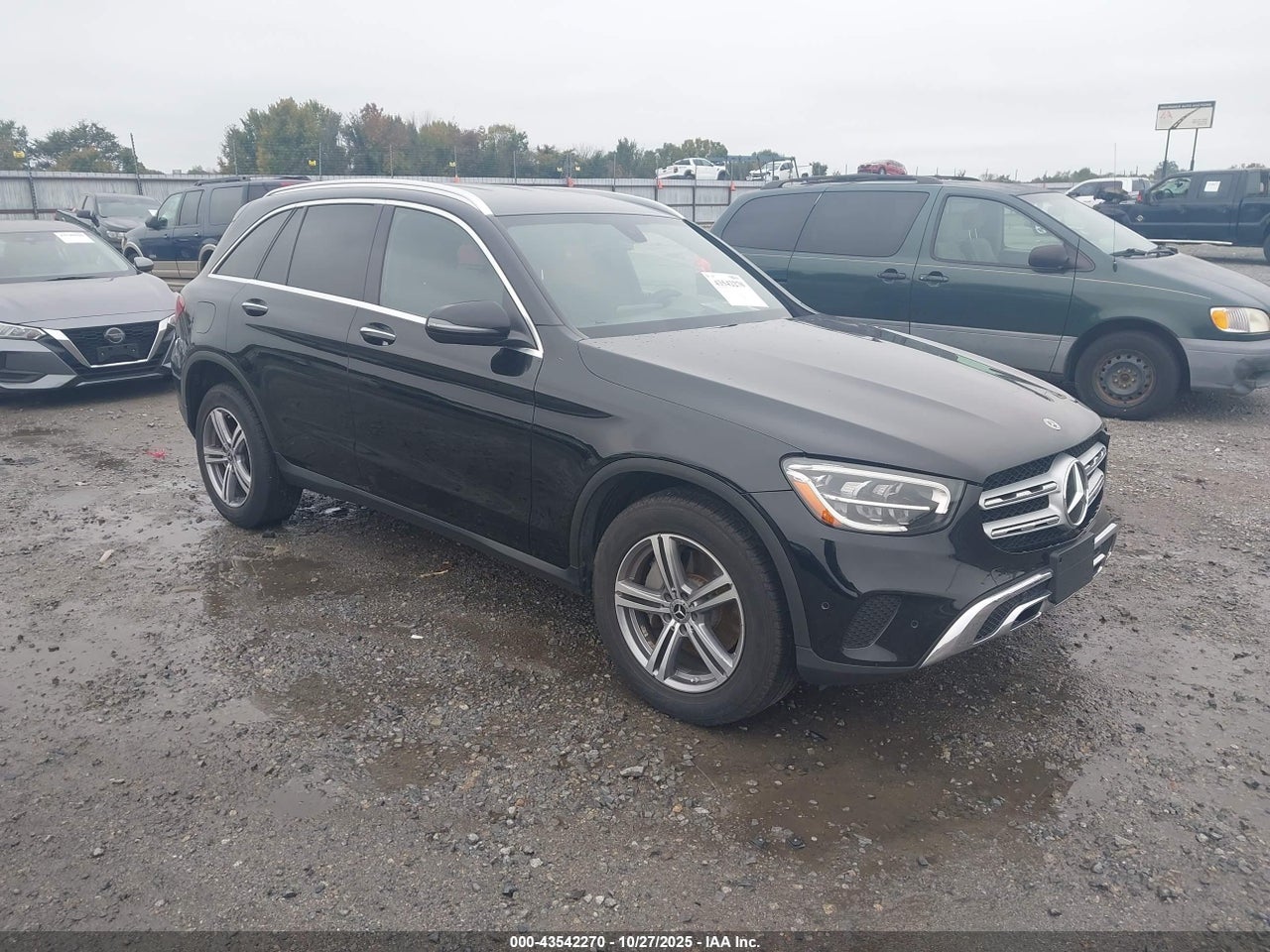 W1N0G8DB9MV****** · 2021 MERCEDES-BENZ GLC 300 SUV