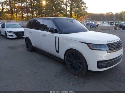2023 LAND ROVER RANGE ROVER P400 SE