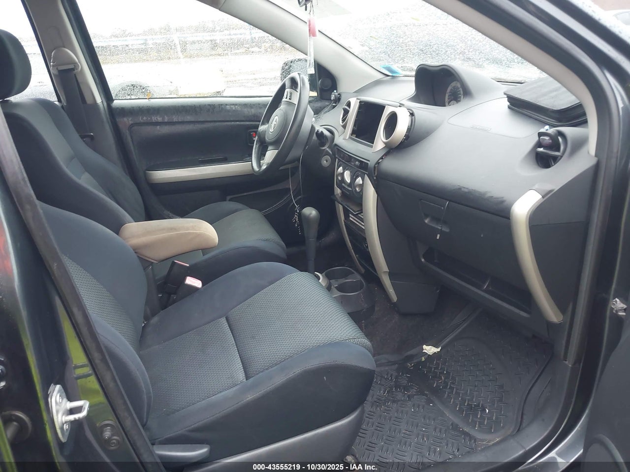 2006 SCION XA · 5/11
