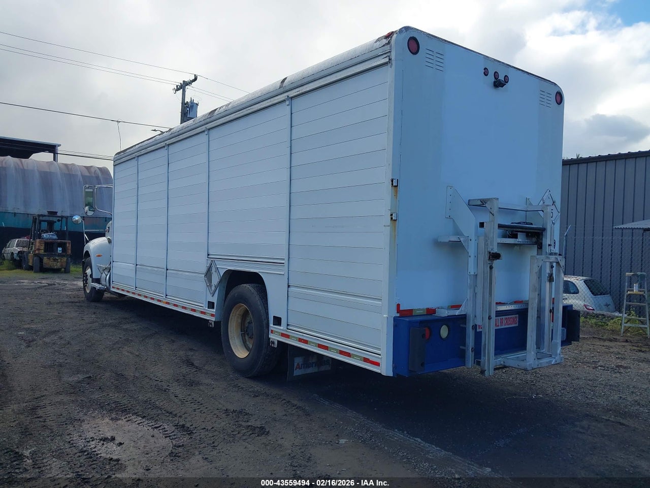 2014 PETERBILT 337 · 3/11