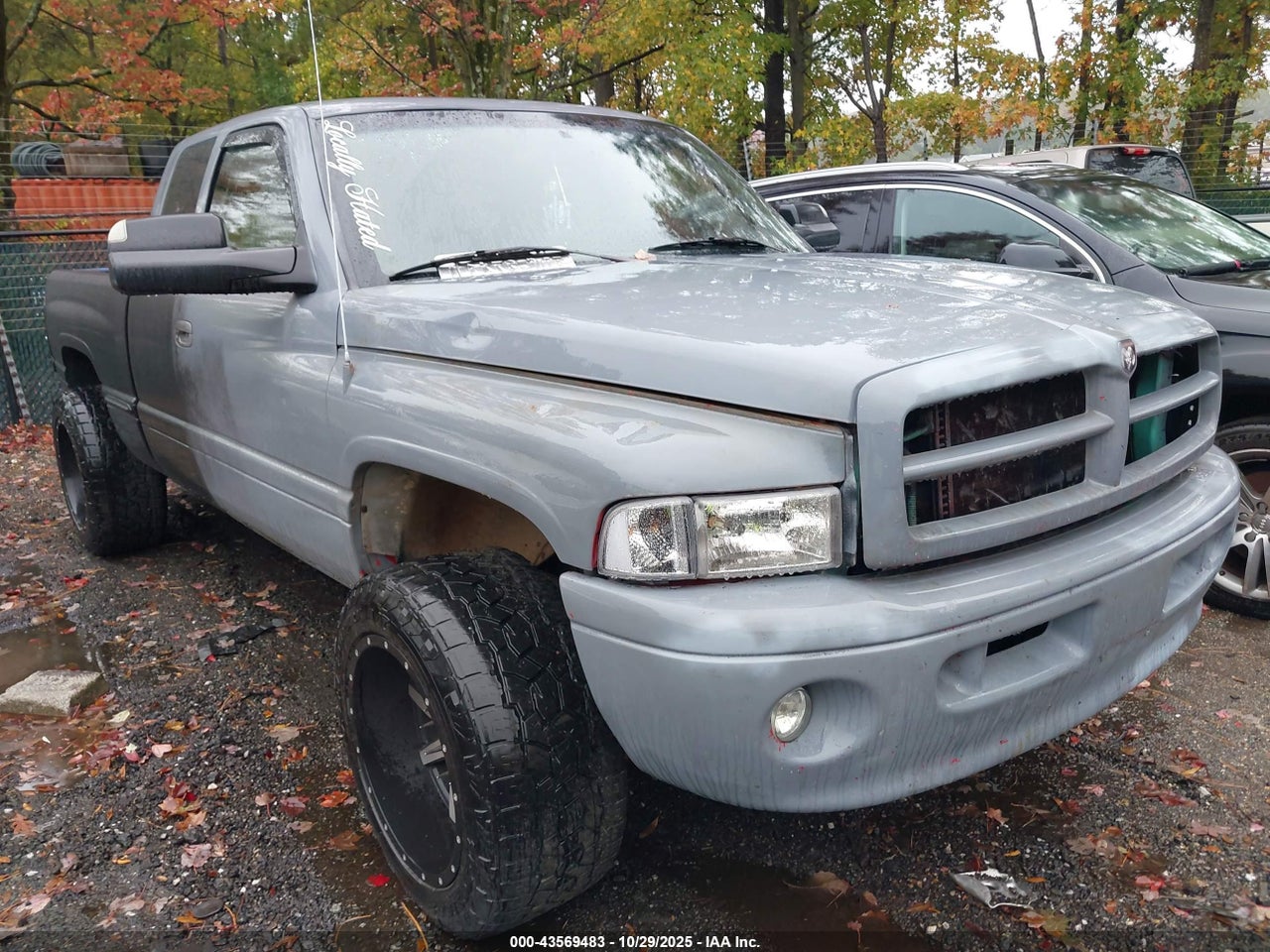 3B7KF23Z4YG****** · 2000 DODGE RAM 2500 ST