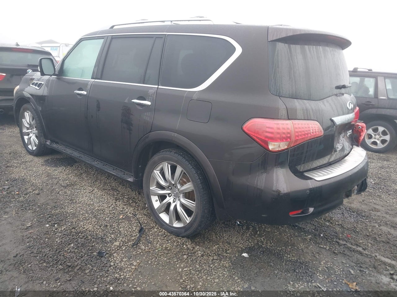 2012 INFINITI QX56   · 3/4