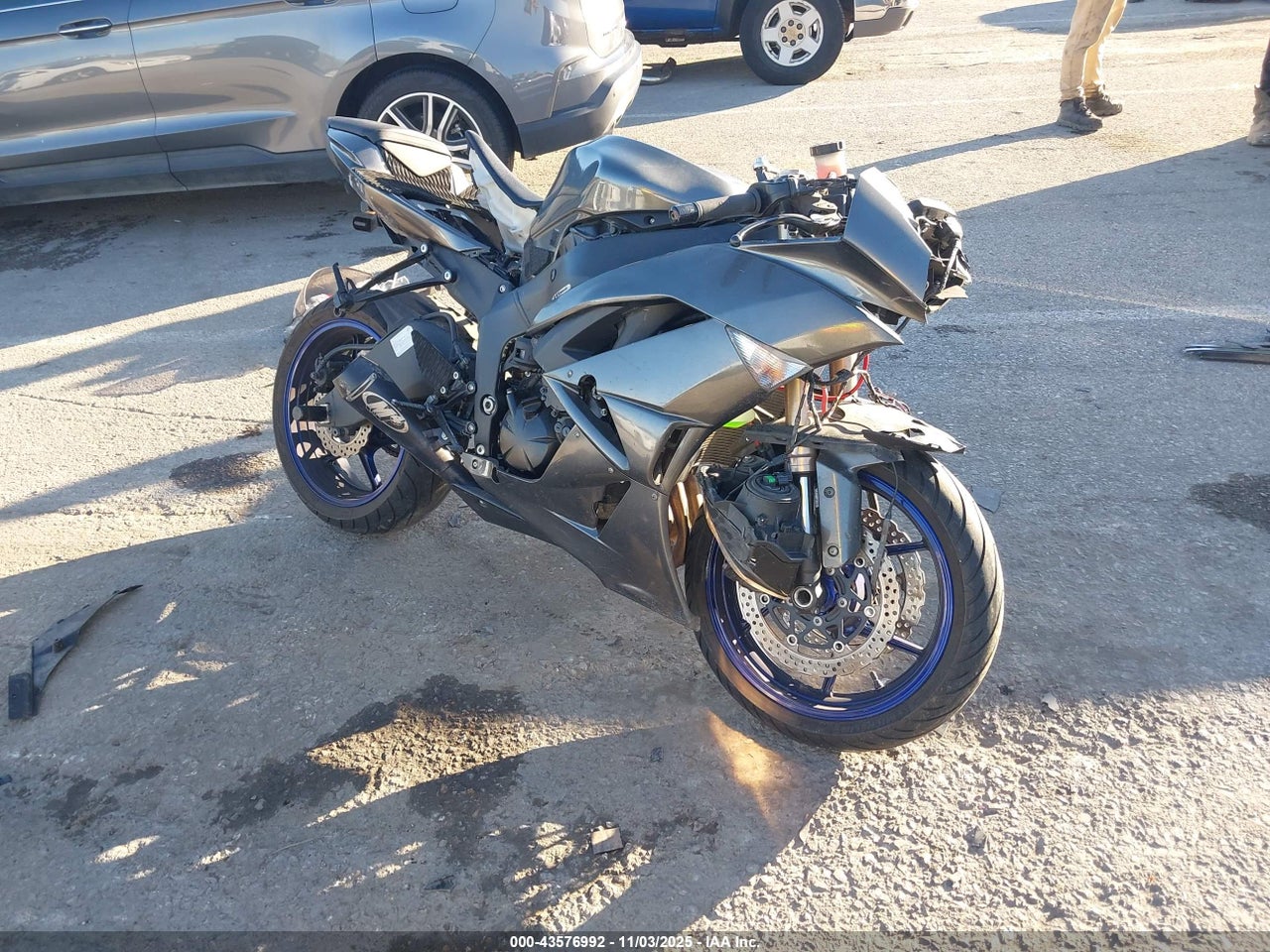 JKAZX4R169A****** · 2009 KAWASAKI ZX600 R