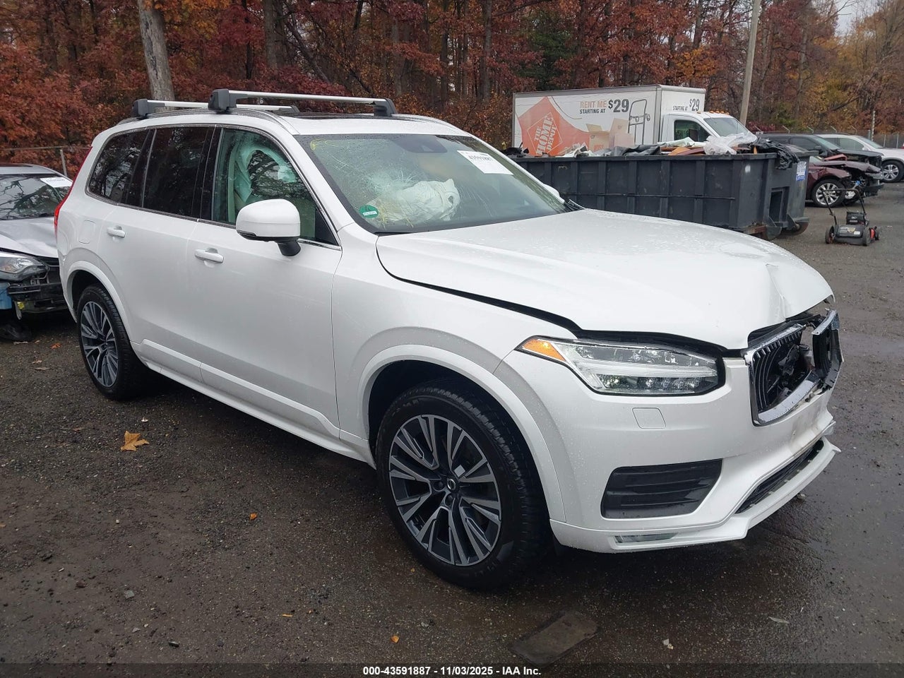 YV4A22PK3N1****** · 2022 VOLVO XC90 T6 MOMENTUM 7 PASSENGER