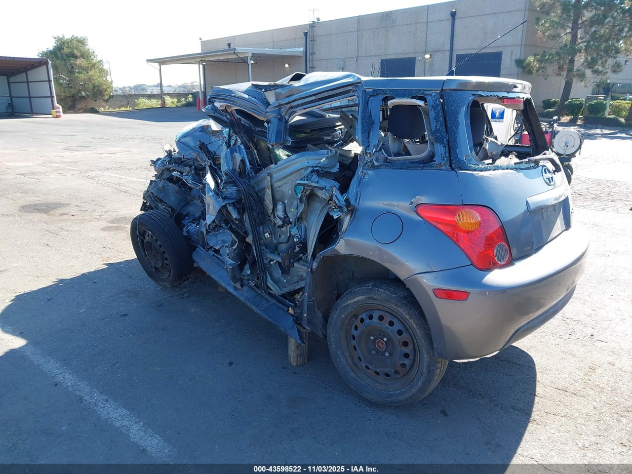 2004 SCION XA · 3/10