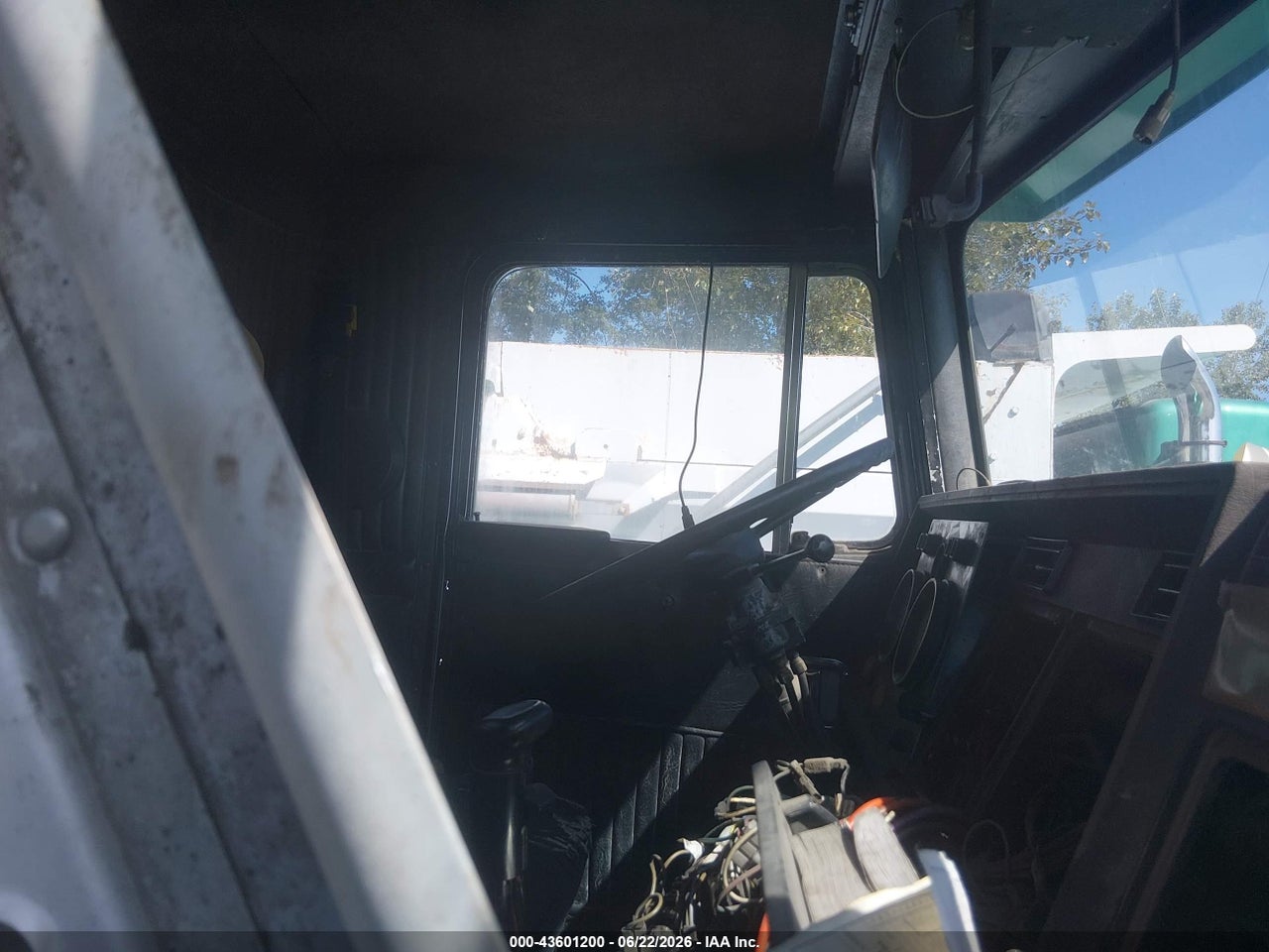 1994 KENWORTH CONSTRUCTION T800 · 5/12