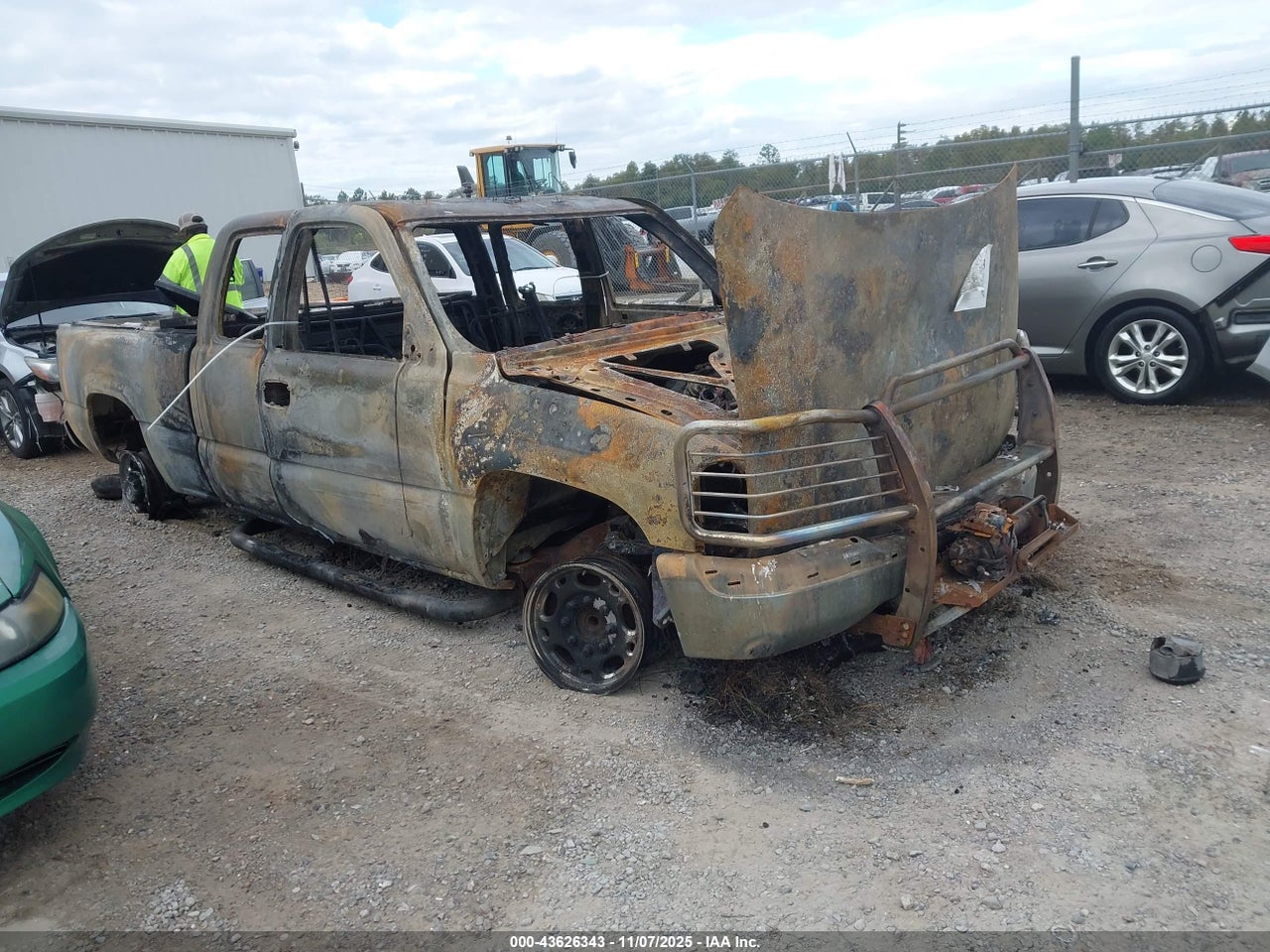 1GTHC29101E****** · 2001 GMC SIERRA 2500HD SLE