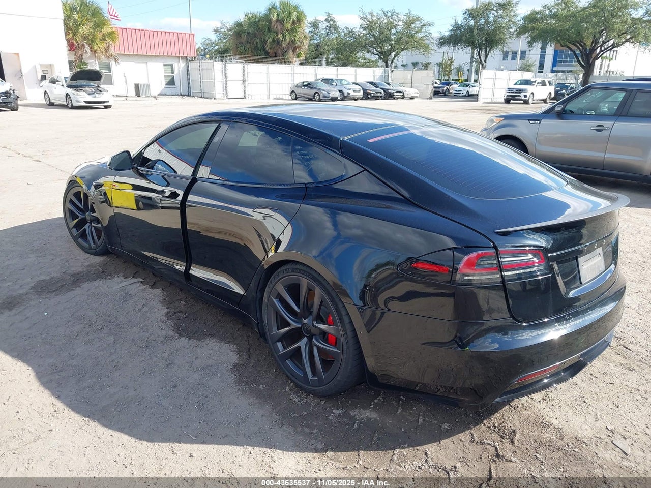 2023 TESLA MODEL S PLAID TRI MOTOR ALL-WHEEL DRIVE · 3/10