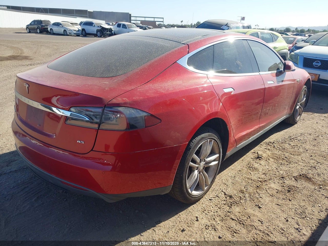 2015 TESLA MODEL S   · 4/11