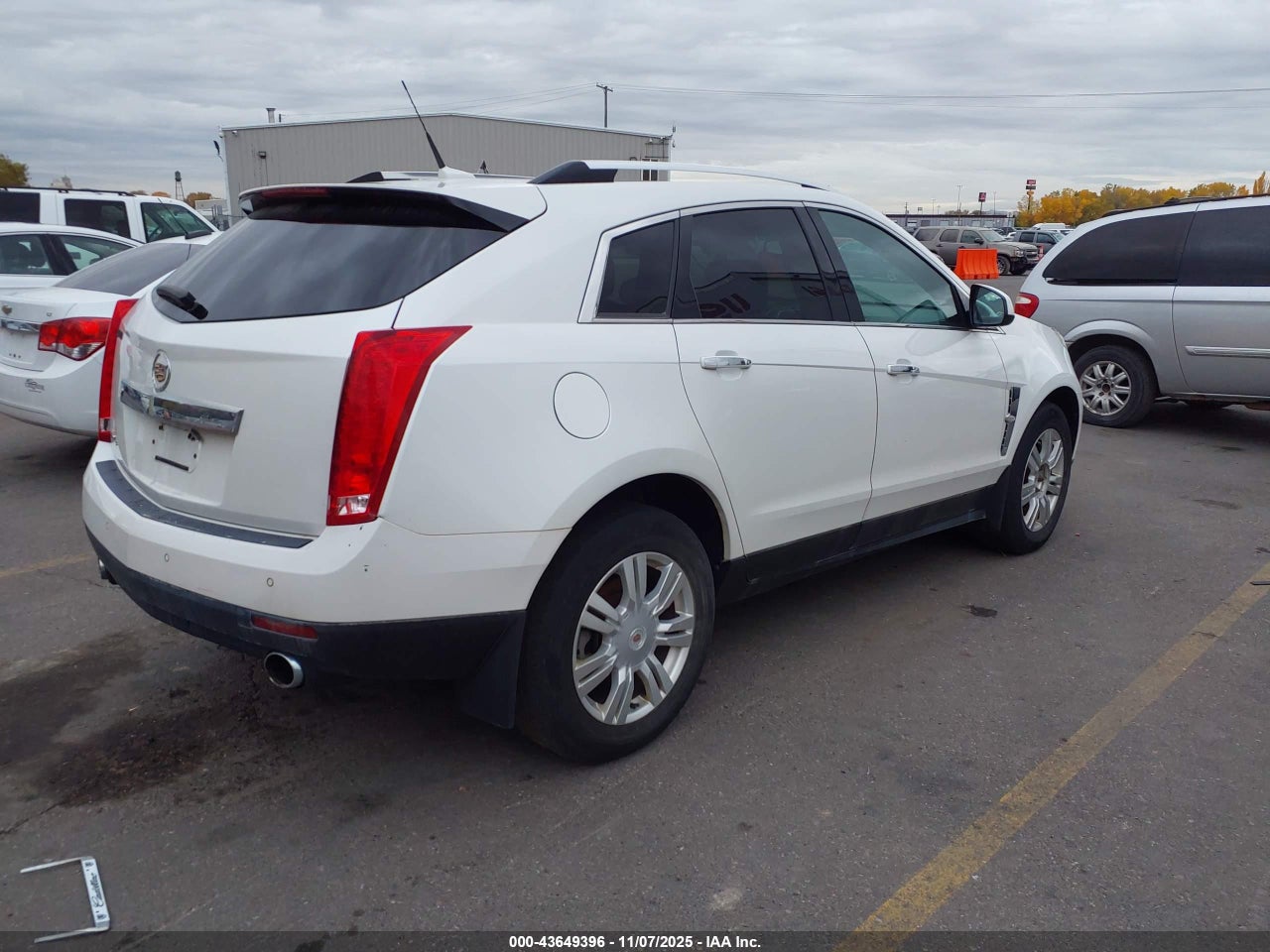 2010 CADILLAC SRX LUXURY COLLECTION · 4/11