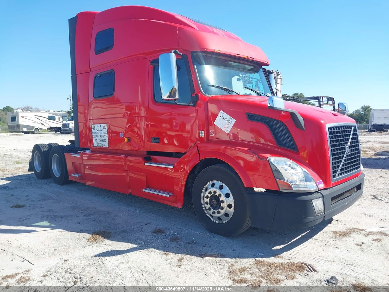 2016 VOLVO VN