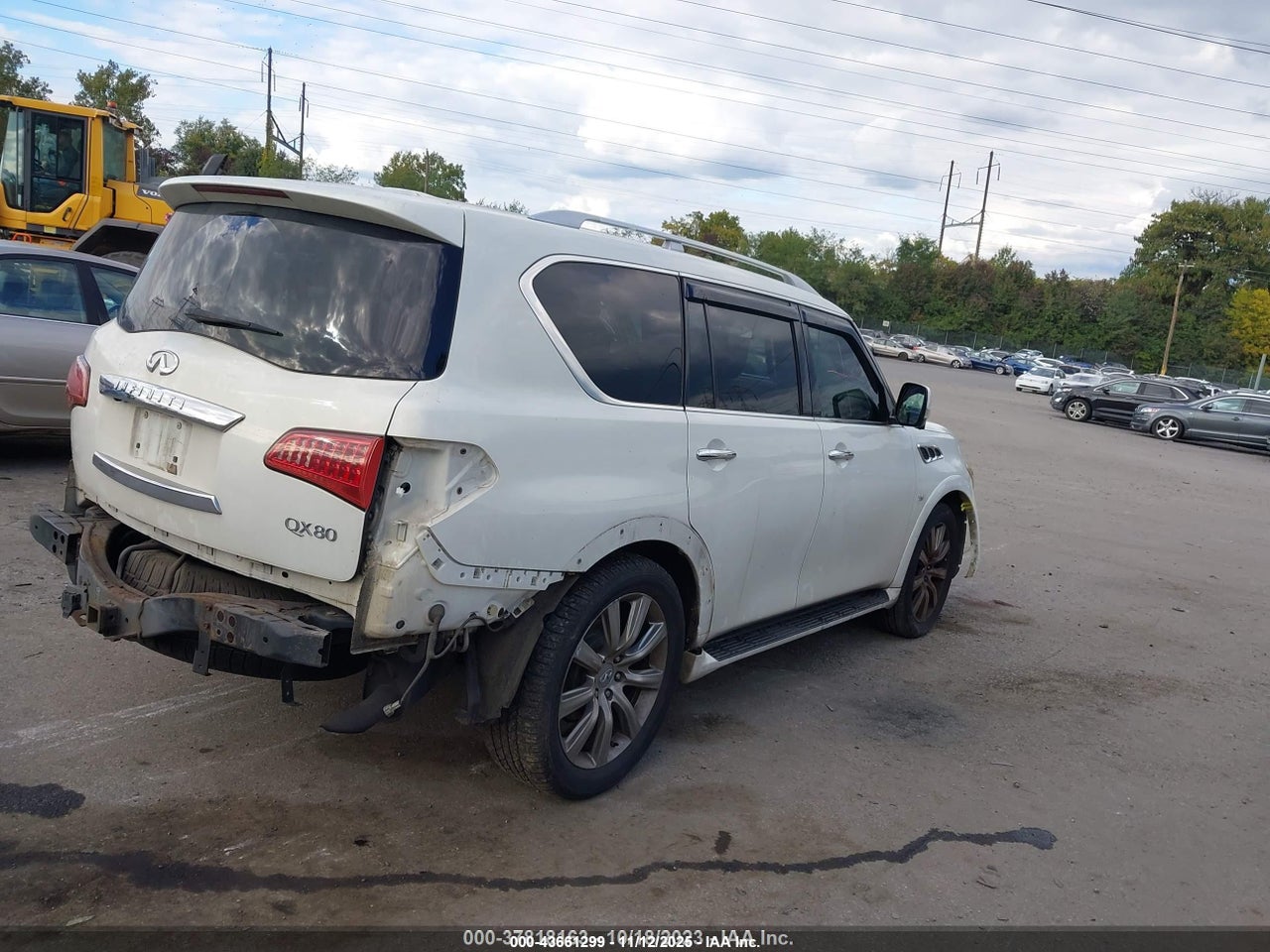 2014 INFINITI QX80 · 4/11